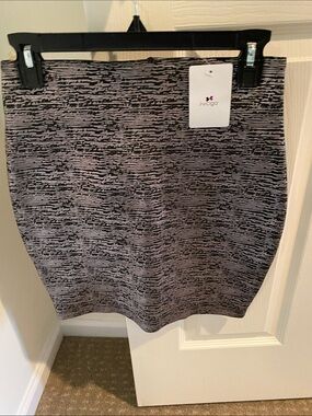 BCBGeneration Black and Gray Metallic Pencil Skirt